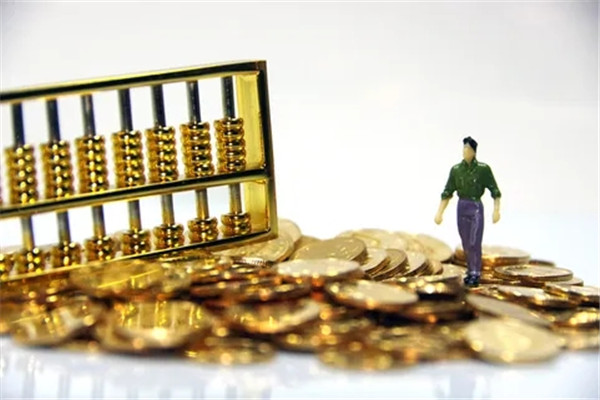 60岁以后有多少钱才能体面养老?60岁有400万存款能体面养老吗?