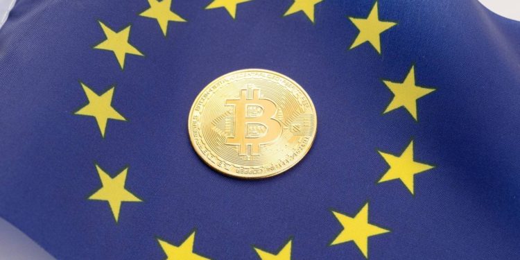 欧盟MiCA加密法规：NFT恐视为证券！赵长鹏赞非欧元稳定币限制取消-第1张图片-欧易app