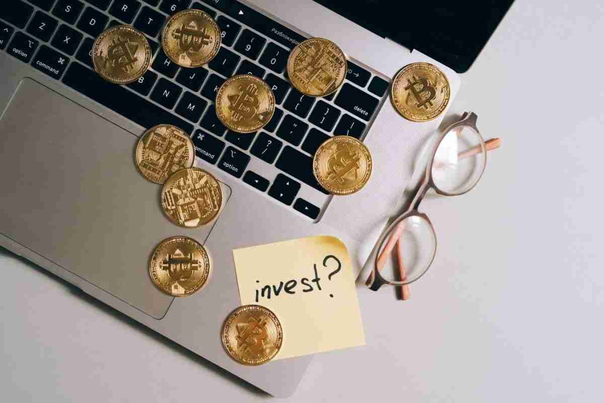 Ex-Ripple CRO获得控制在知识实验室的股份，部署比特币国库策略